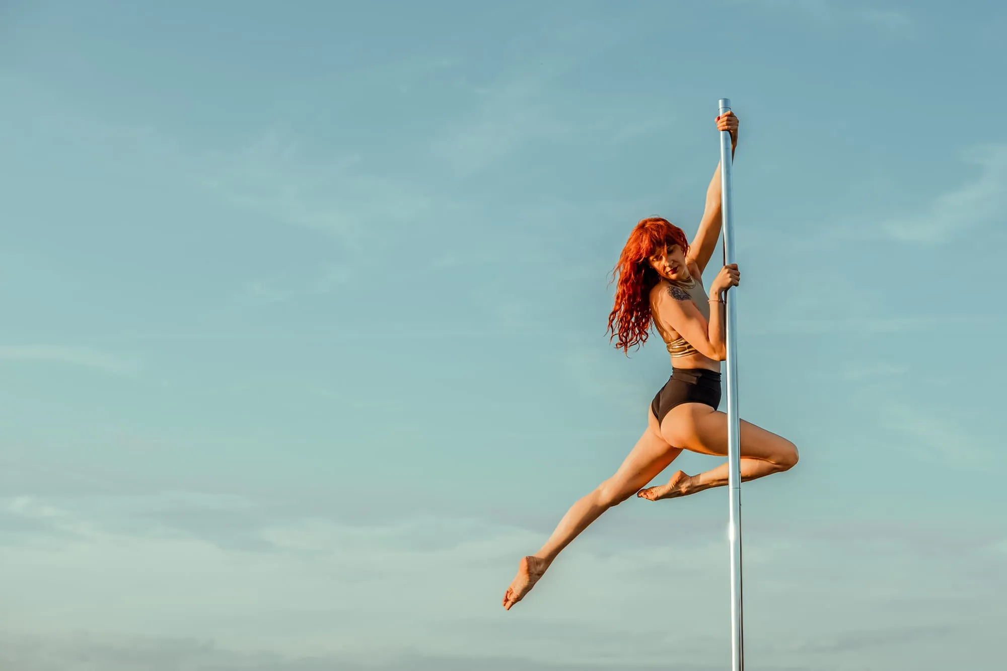 Ophélie (Pour l'école Pole Dance Troyes), photographie de Marie Lou, photographe à Troyes