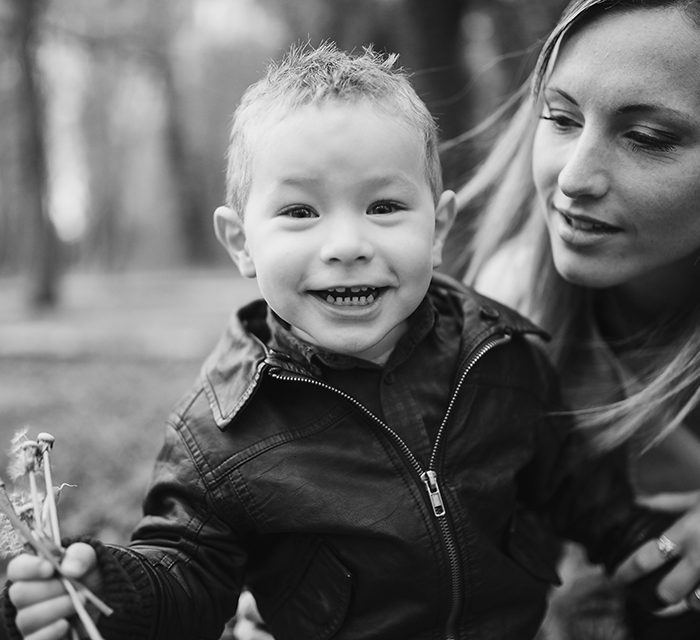 Reportage photos de famille autour du petit Théo